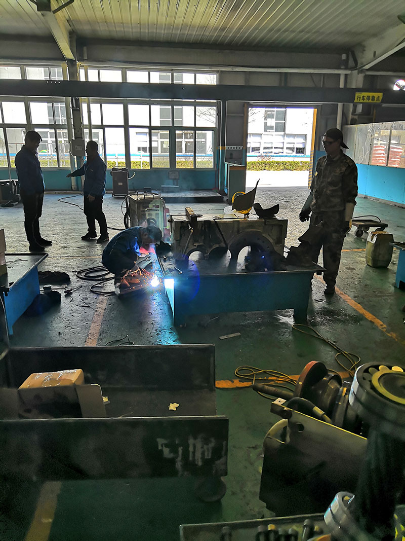 現(xiàn)場(chǎng)服務(wù)