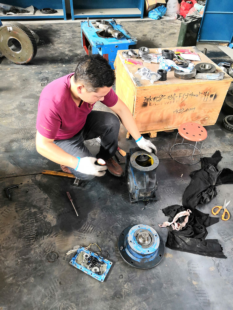 現(xiàn)場(chǎng)服務(wù)